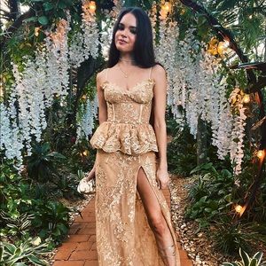 Gorgeous V. Chapman Studio Gown
